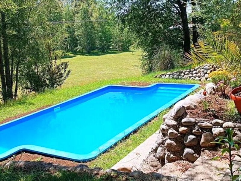 Piscina jardín Chile