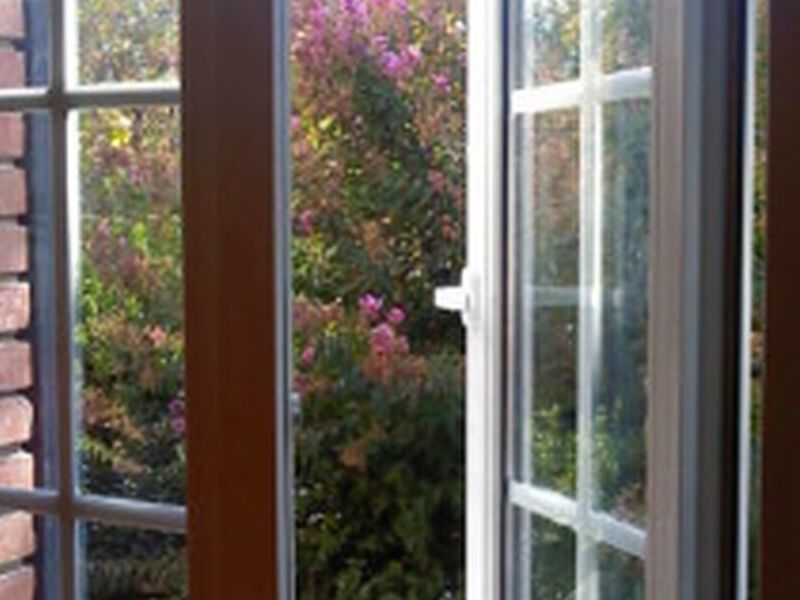 Ventana abatible Chile