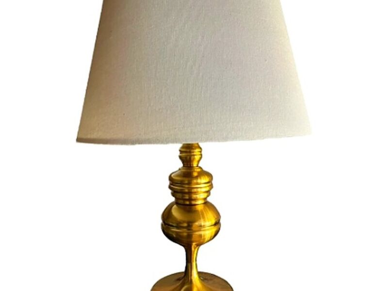 LAMPARA DORADA