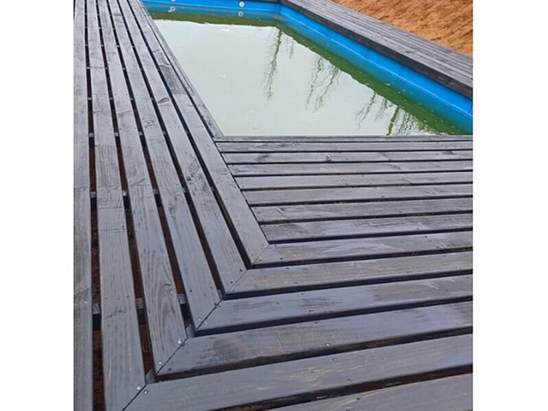 Piscina Deck Alemana