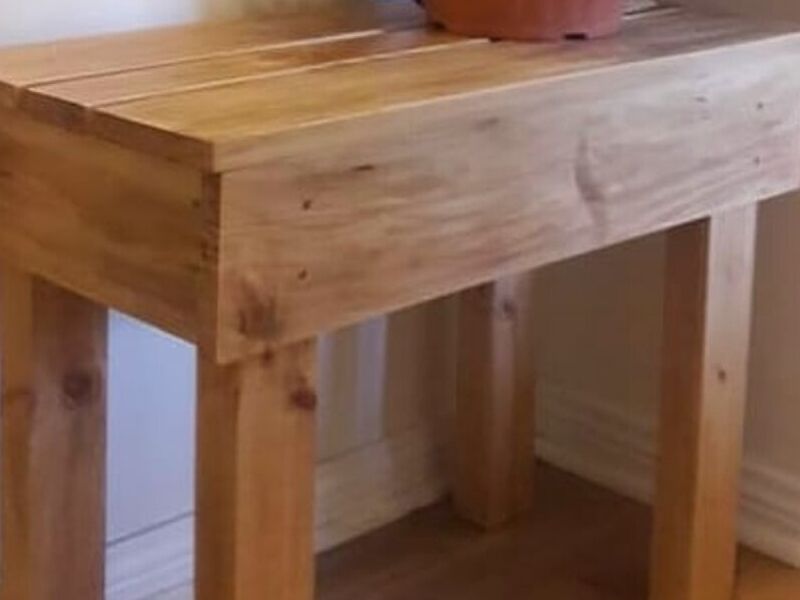 Banqueta pino Chile