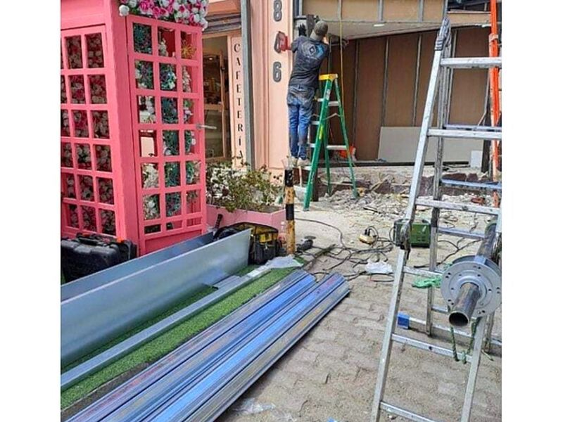 Instalación Cortinas Metálicas Chile 