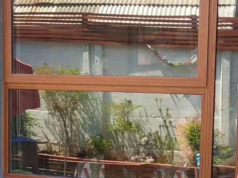 Ventana roble Chile
