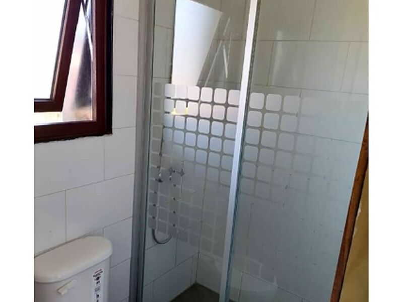 Shower door aluminio gris Chile 