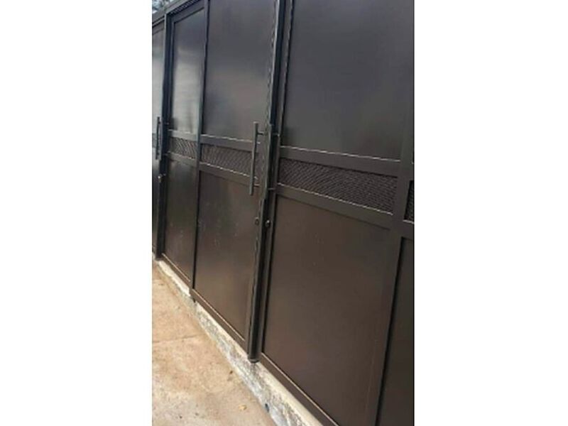 Puerta seguridad metalica