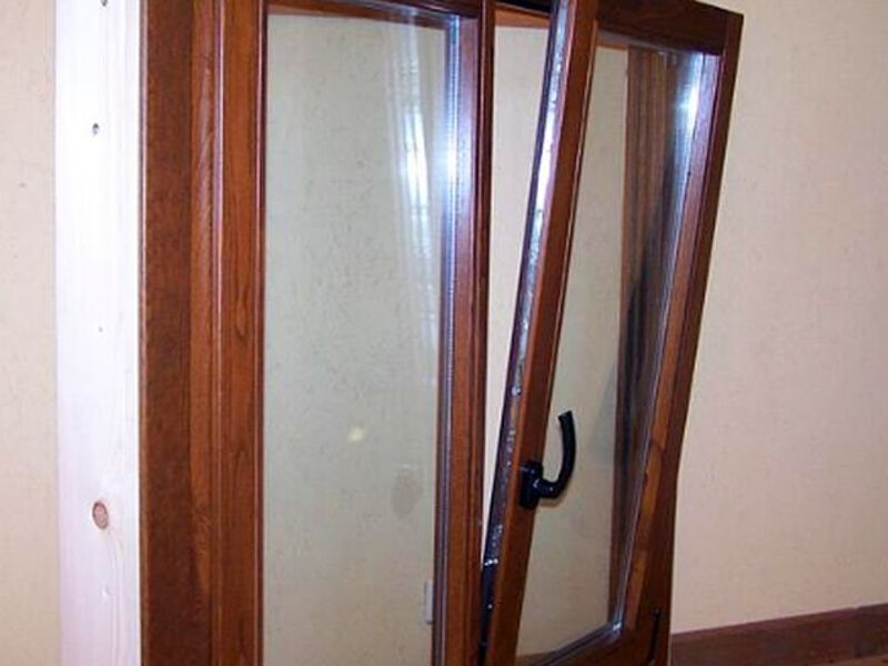 Ventana perfil madera Chile..
