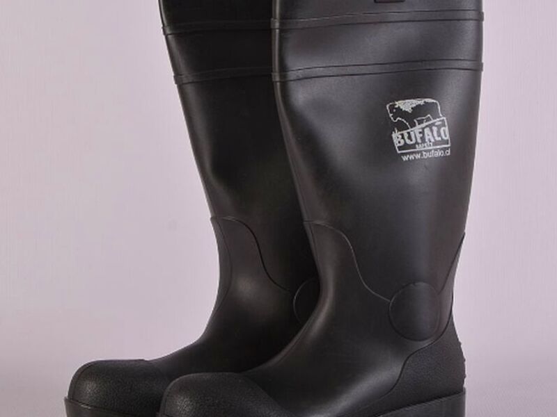 BOTA PVC PLTA ACERO BUFALO  101