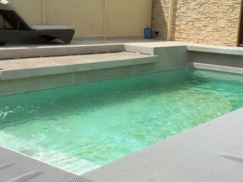 Piscina moderna Chile