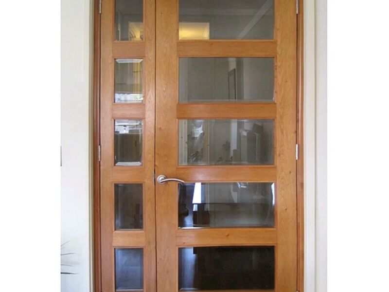 Puerta de Madera Enchape de Cedro Chile