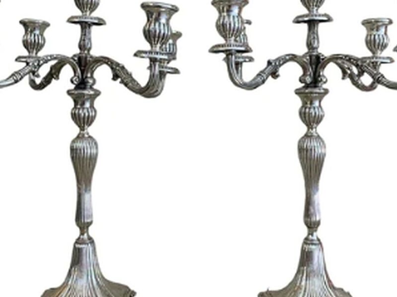 Candelabros portugueses SXX Chile