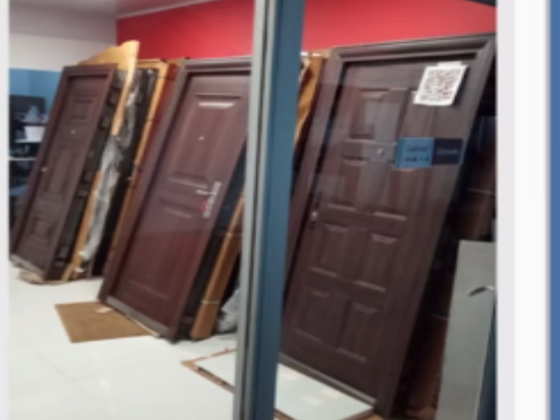 Puerta seguridad madera
