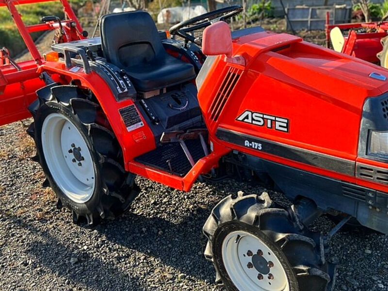 MINI TRACTOR KUBOTA A175DT