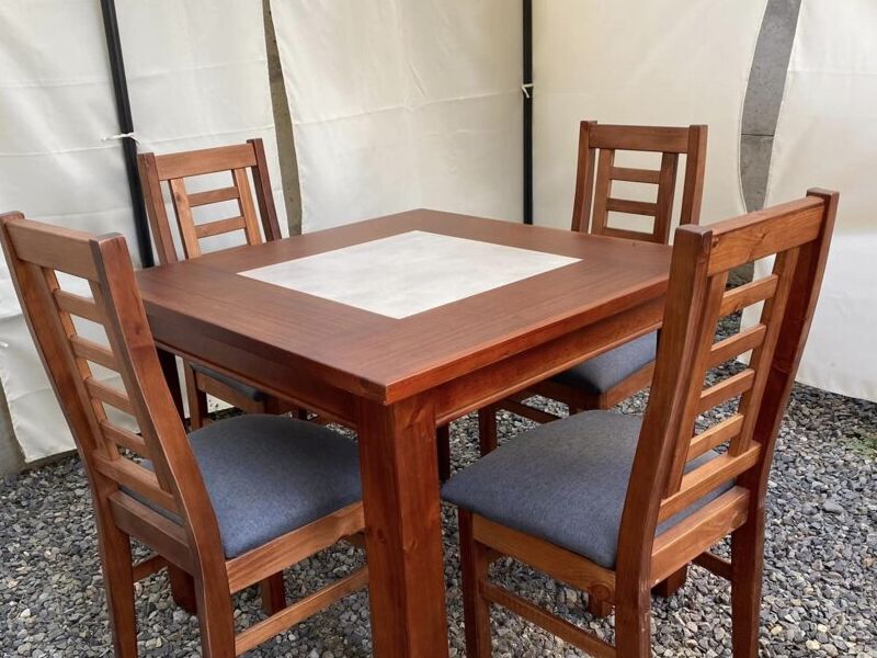 Mesa Comedor M5 CHILLAN