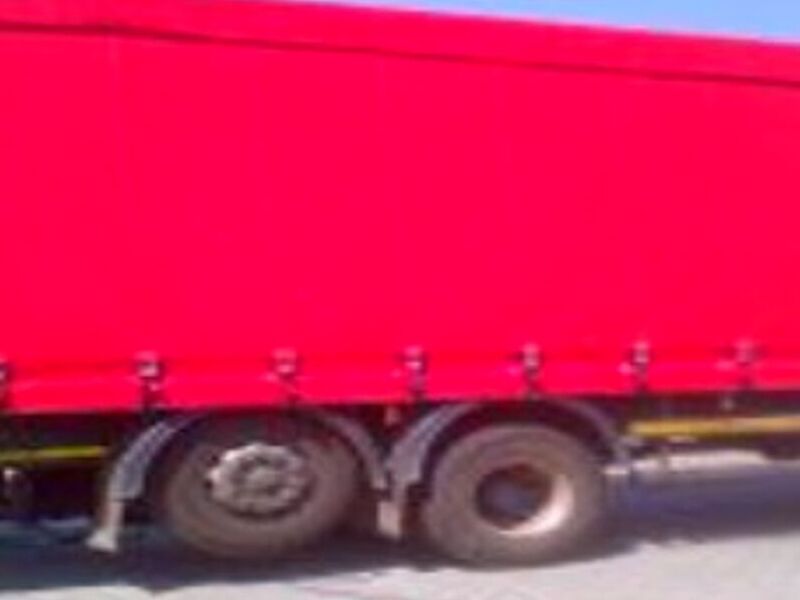 CUBRECARPA PARA CAMION