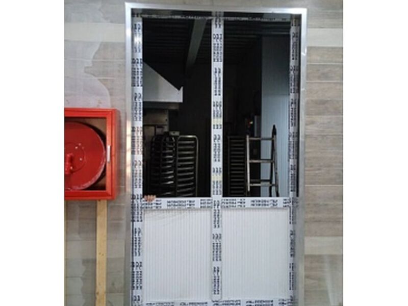 Puerta aluminio Correiza Chile 