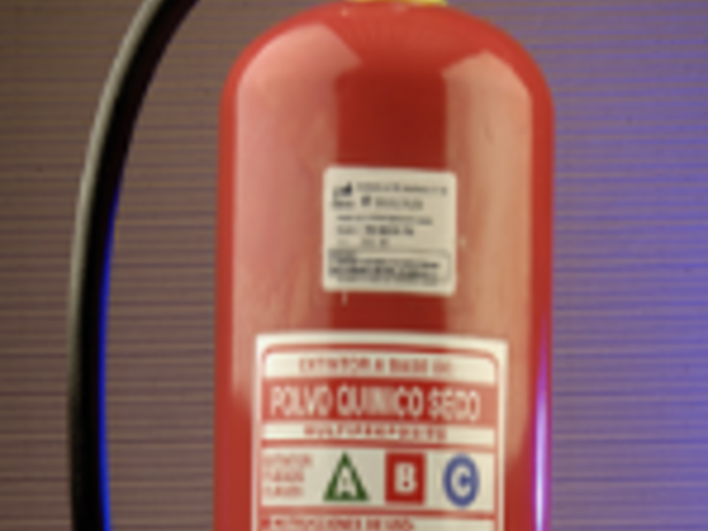 EXTINTOR POLVO QUÍMICO SECO 6KG 75 chile