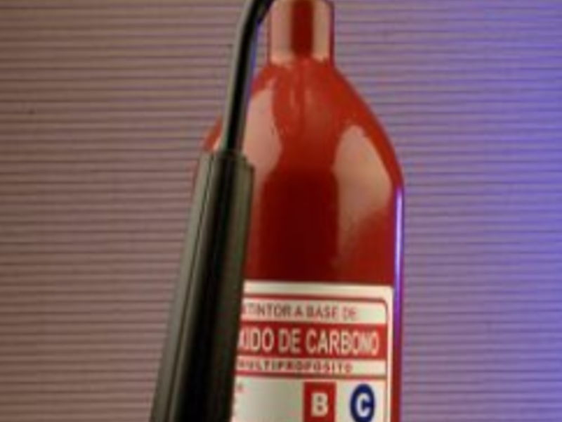 EXTINTOR ANHÍDRIDO CARBÓNICO (CO2) 2KG chile