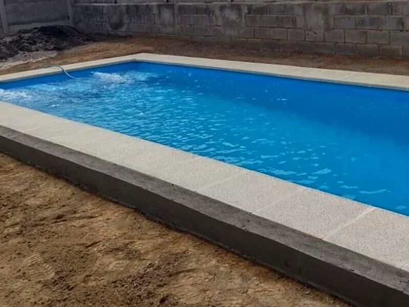 Piscina fibra Chile