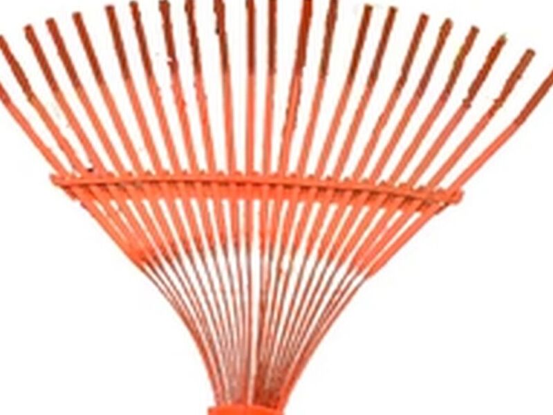 Rastrillo jardineria 