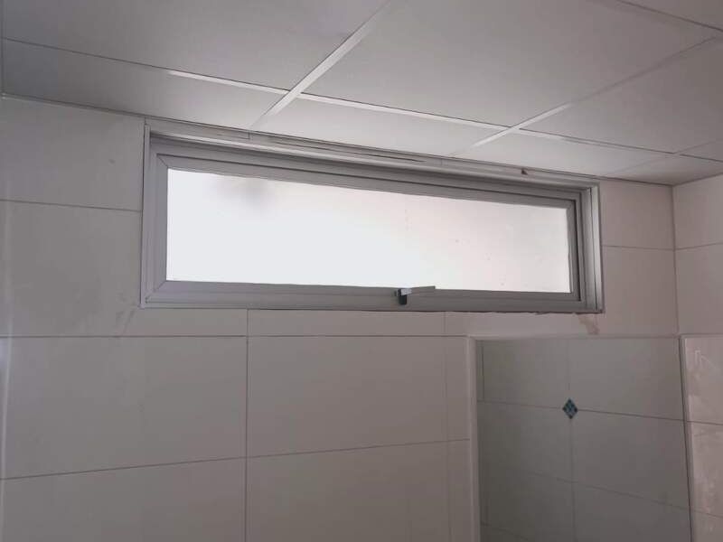 Ventanas Baño SANTIAGO 