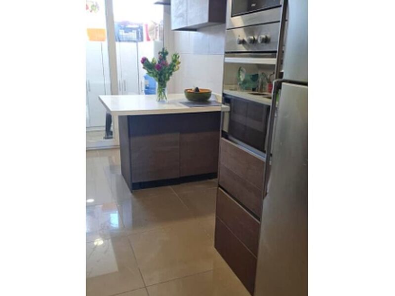 Muebles cocina café Chile