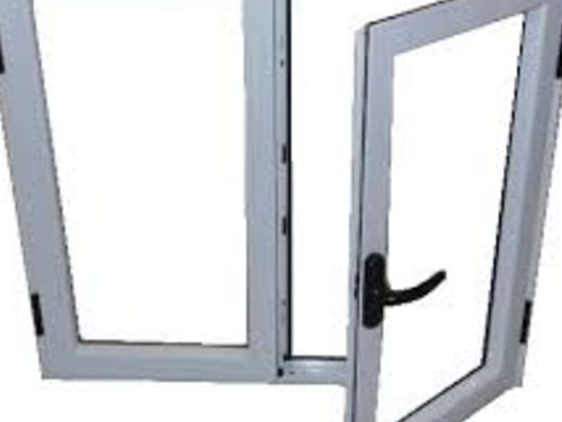 Ventana Abatible PVC Chile