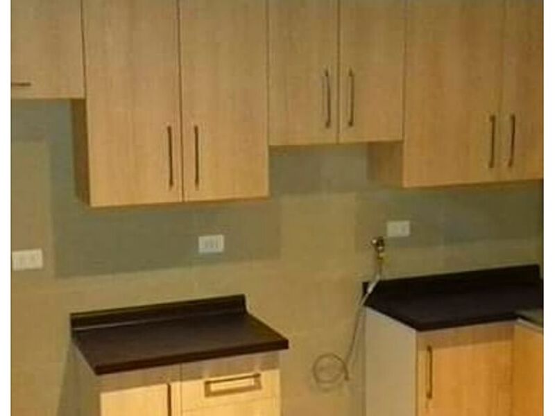 Mueble de cocina beige Chile