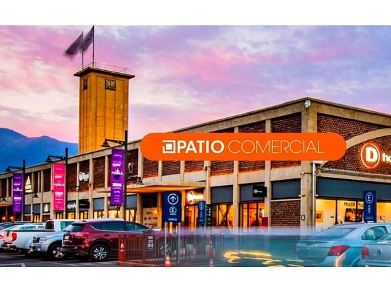 Patio Comercial