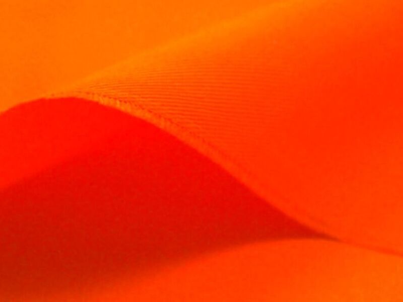 Lona Gabardina Naranjo Fluor Chile