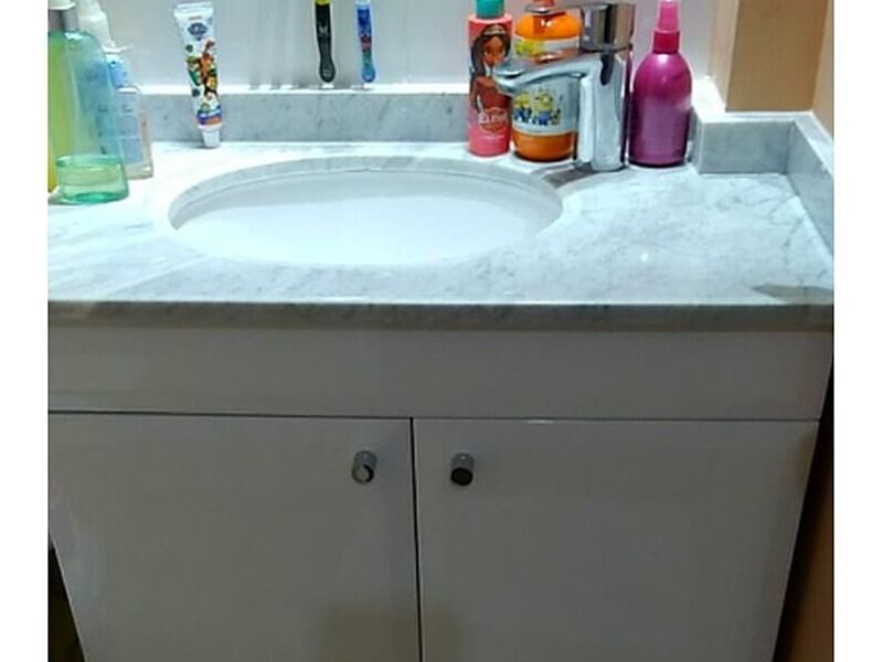 Vanitorio blanco