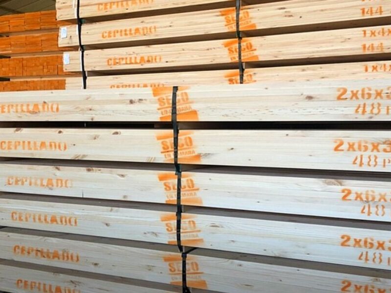 Madera Cepillada Seca Pino 1x3 Talca