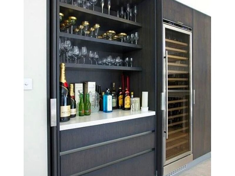 Mueble de bar tres pisos Chile