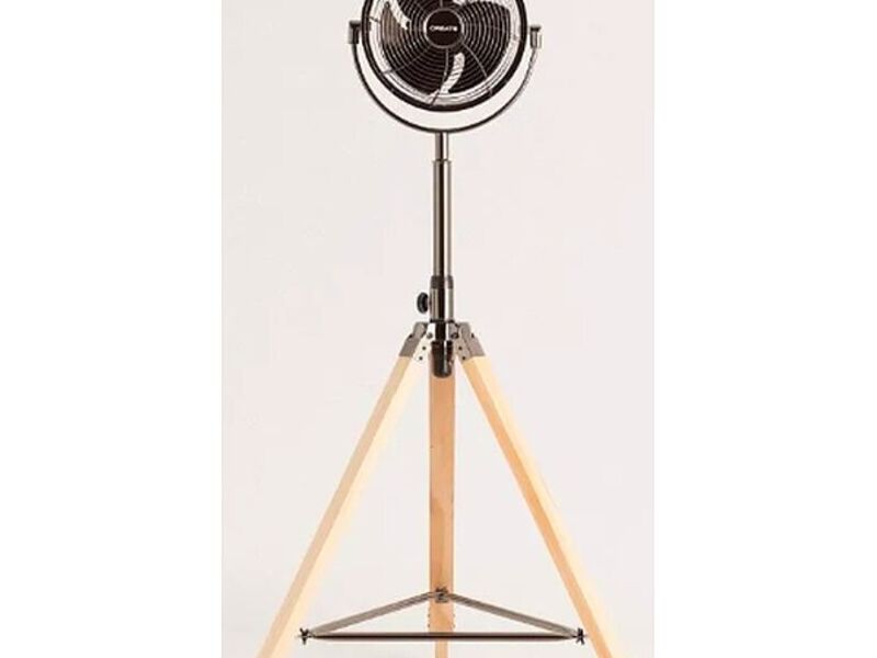 VENTILADOR PIE 80W CHILE 