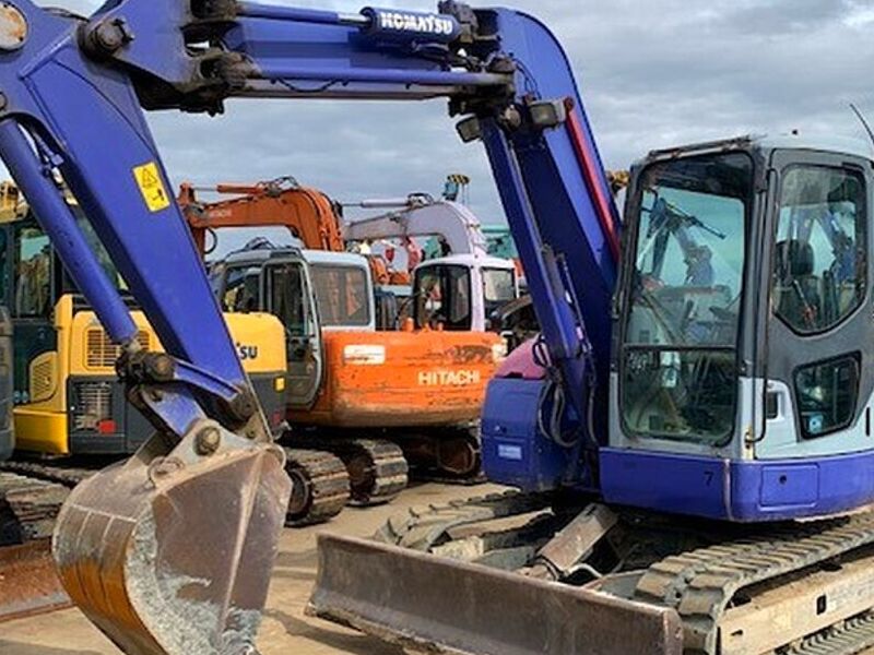 Excavadora Komatsu Chile