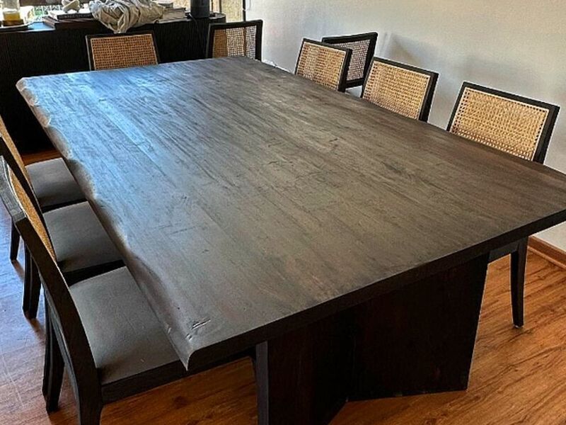 MESA DE COMEDOR NEGRO MADERA DARK Chile