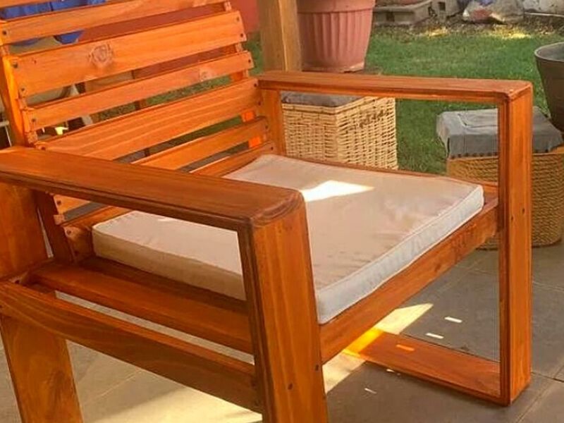 Silla madera Chile