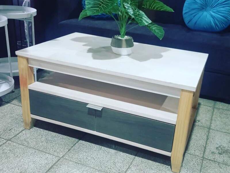 Mesa centro BUIN