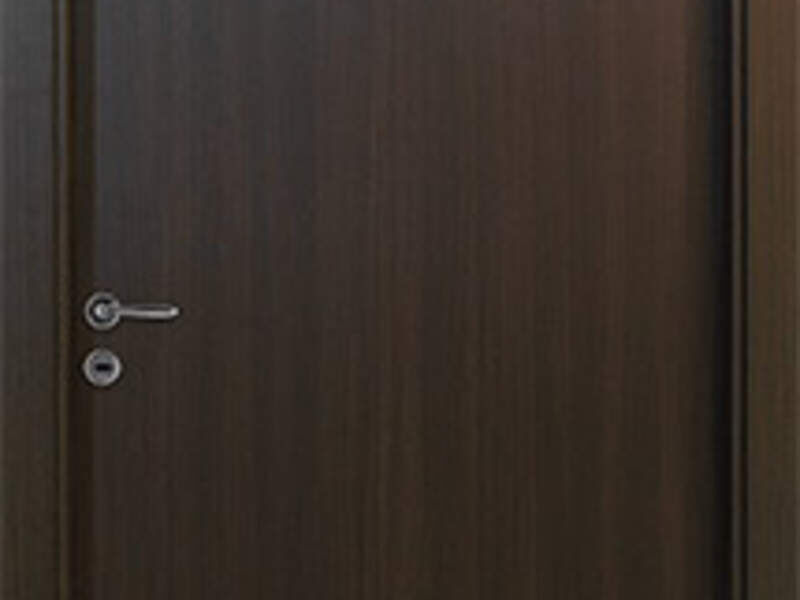 Puerta Modelo Teks Liso Wengue