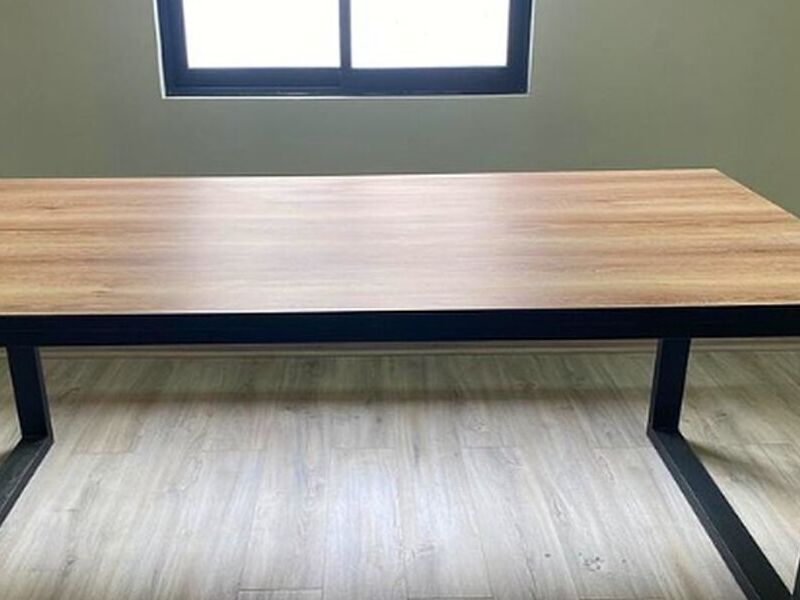 Mesa Oliva Chile