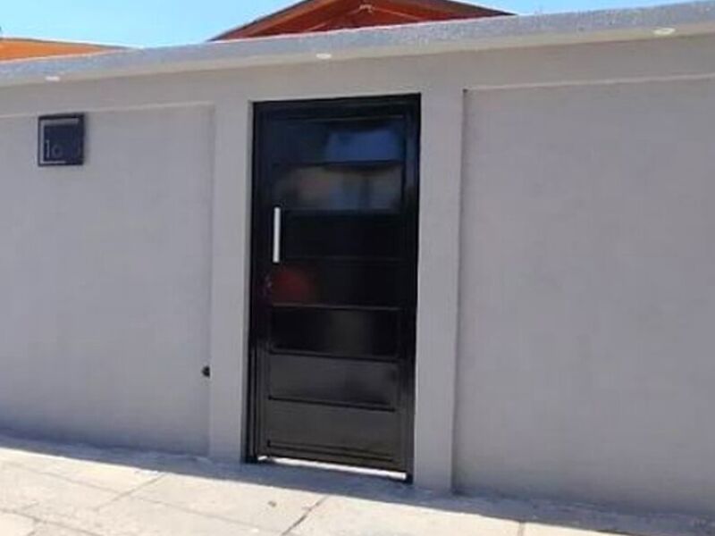 Puerta negra Chile