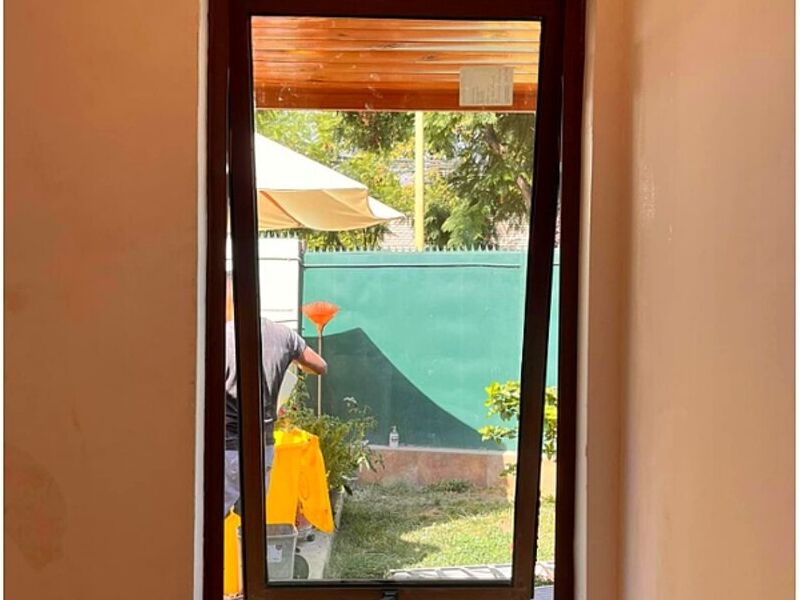 Ventana proyectante Chile
