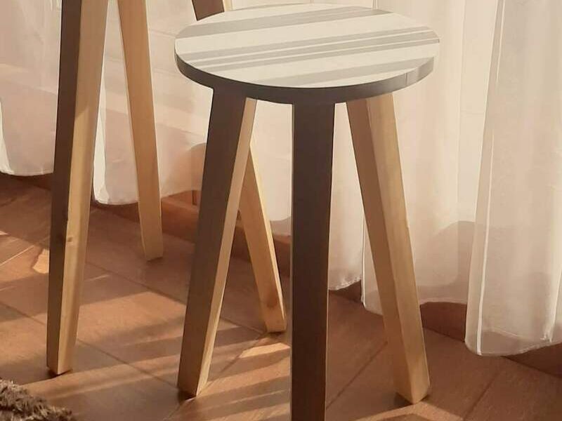 Taburetes M2 MULCHEN 
