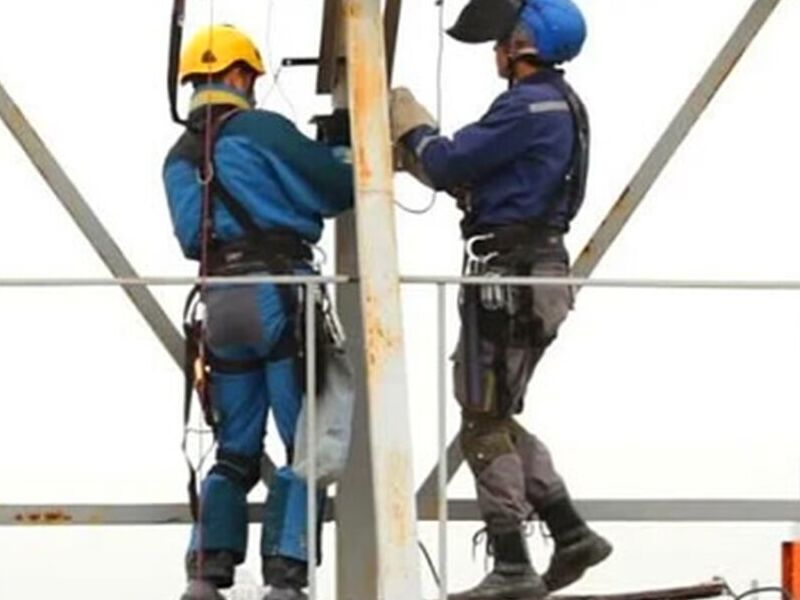 Instalacion estructuras metalicas  Calama