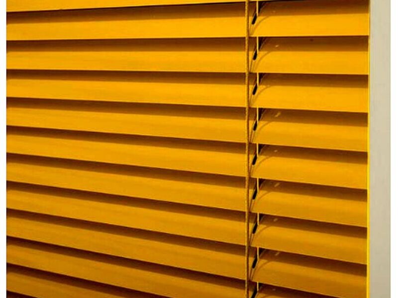 Persianas PVC amarilla Chile