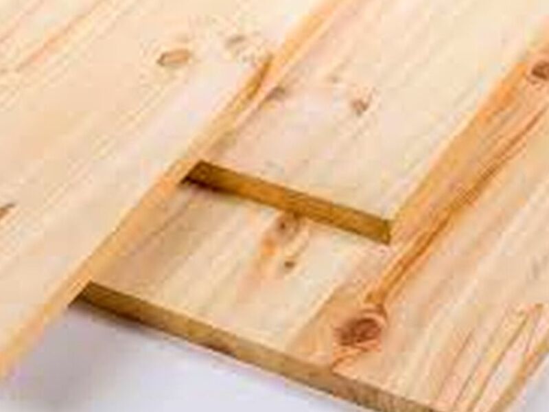 Madera finger Chile