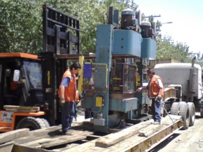 Gruas Plumas Santiago