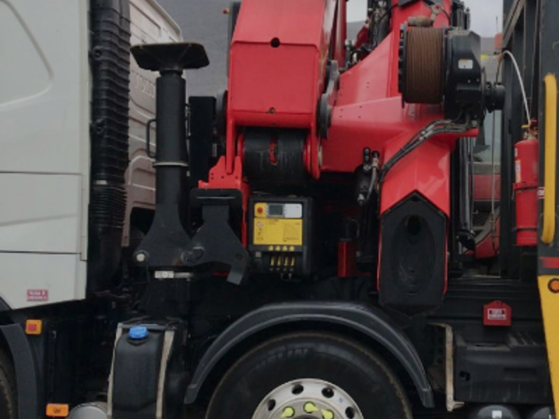 Alquiler Volvo E33 Chile