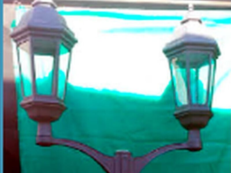 FAROL BRAZO DOBLE URBAN