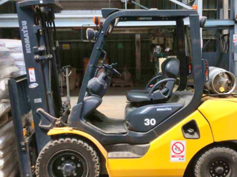 Grua con winche hidraulico Chile