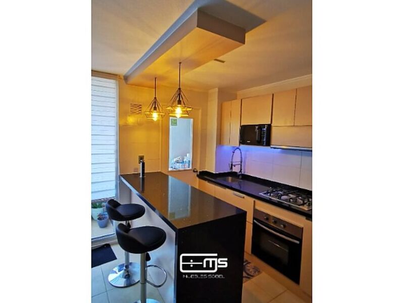 cocina moderna iluminada Concepción